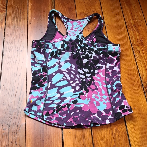 Lucy athletic tank - Picture 3 of 4